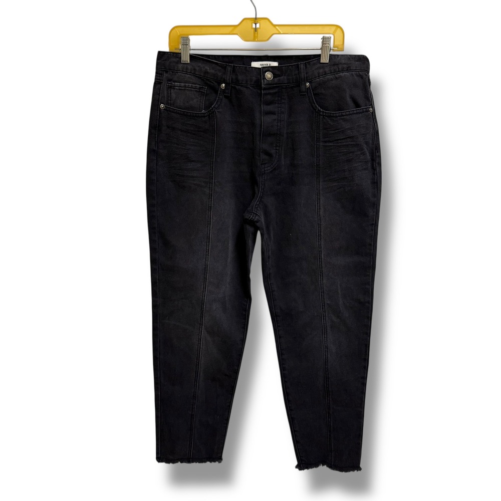 Forever 21 Black Wash‎ Denim Jeans High Rise Frayed Hem Size 31 NEW